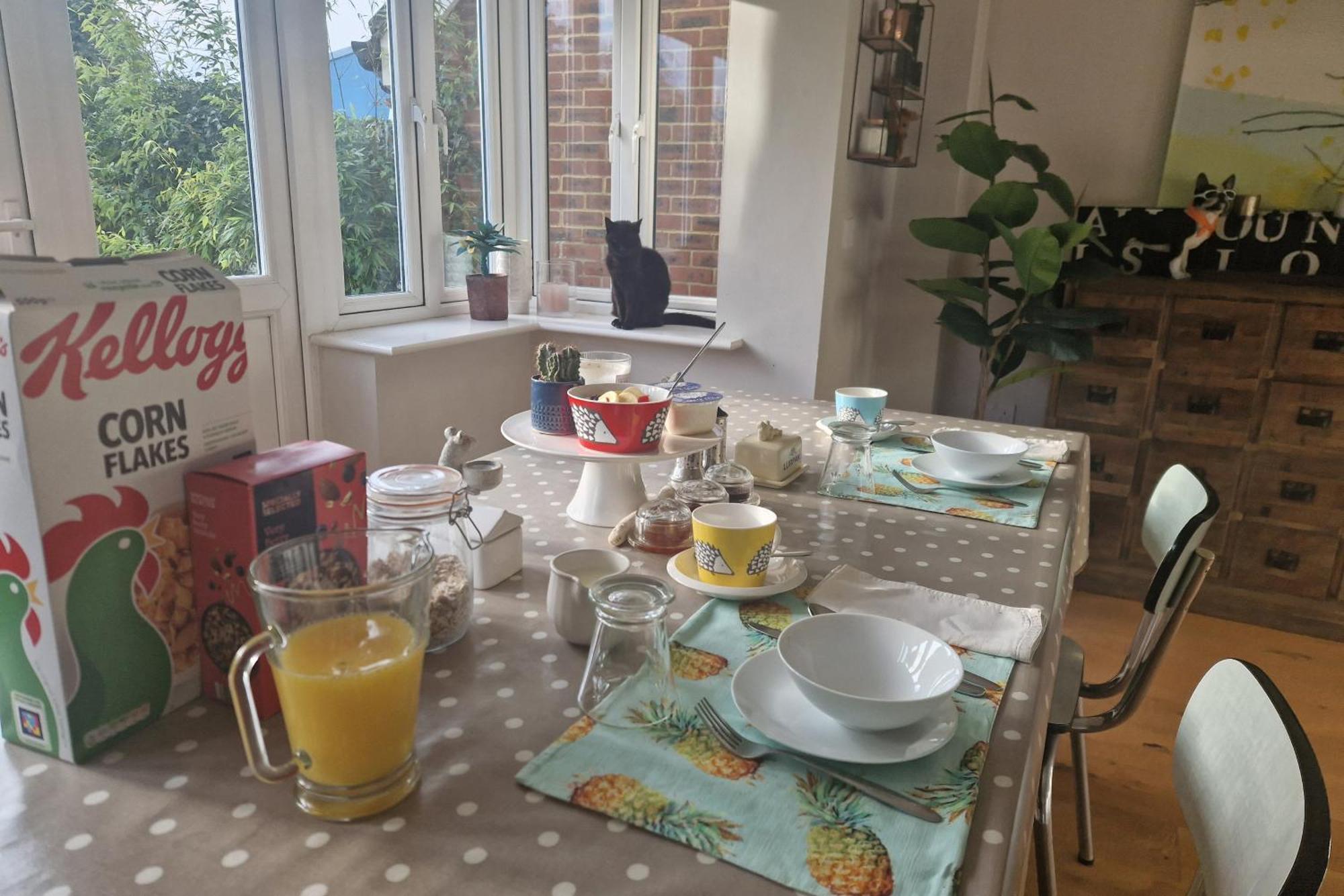 Walton Crescent Bed & Breakfast Winford Eksteriør bilde