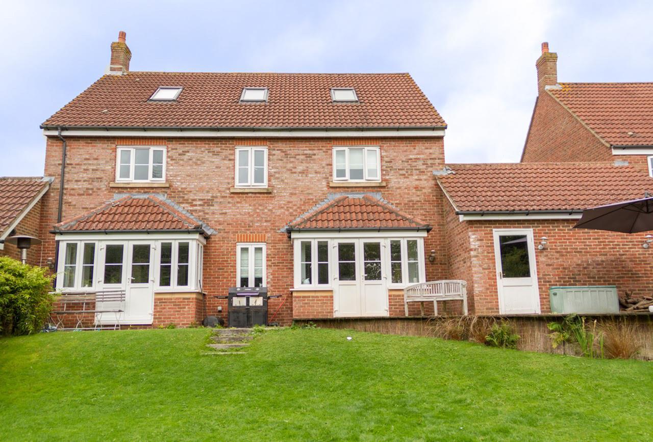 Walton Crescent Bed & Breakfast Winford Eksteriør bilde